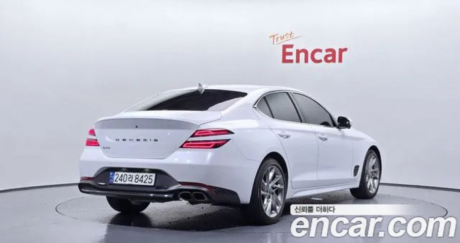 Genesis G70 