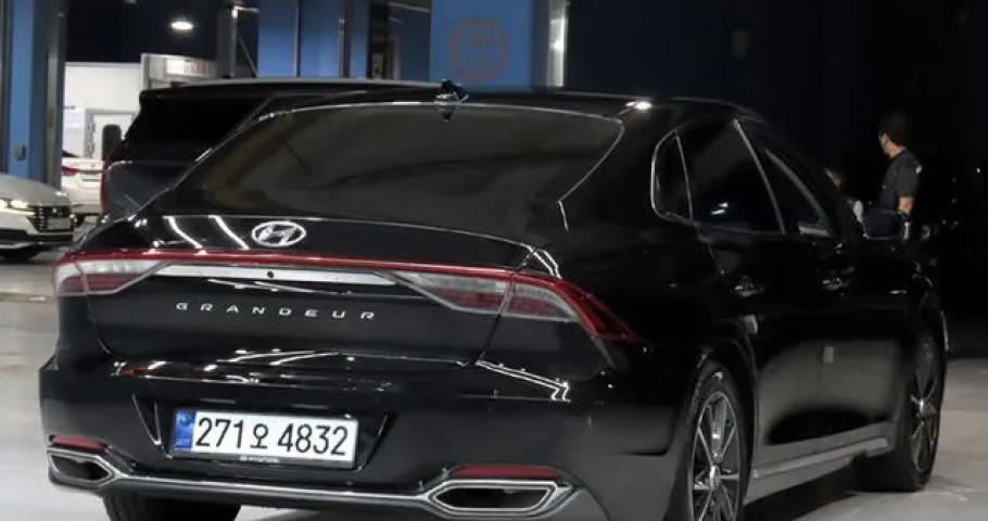Hyundai Grandeur 
