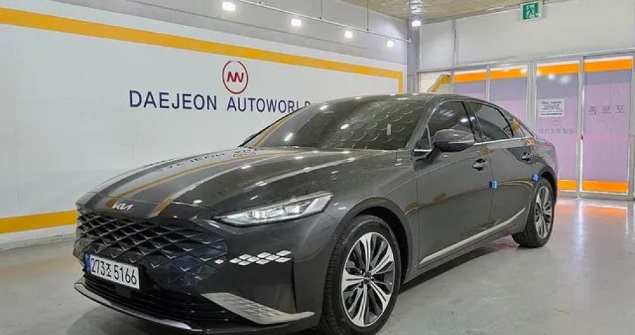Kia K8 