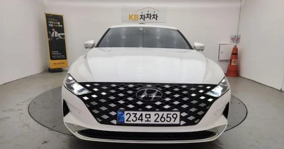 Hyundai Grandeur 