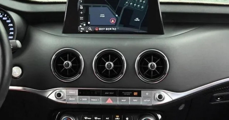 Kia Stinger 