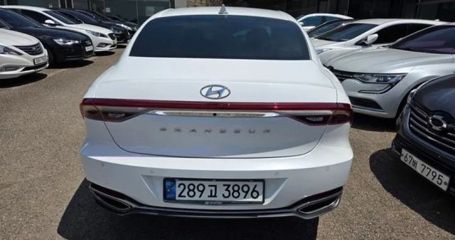 Hyundai Grandeur 