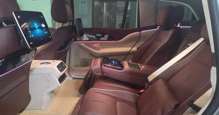 Mercedes-Benz Gls-Class 