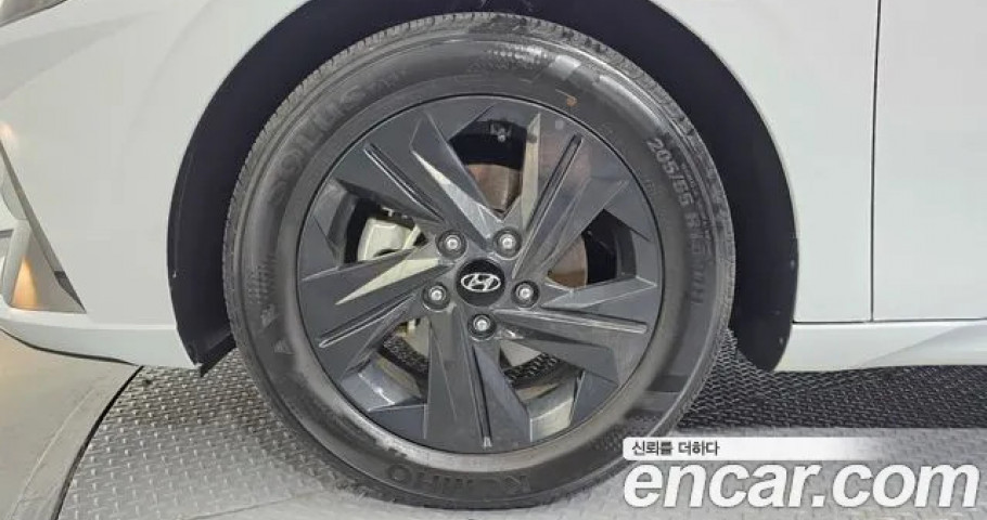Hyundai Avante (Elantra) 