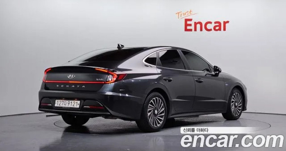 Hyundai Sonata 