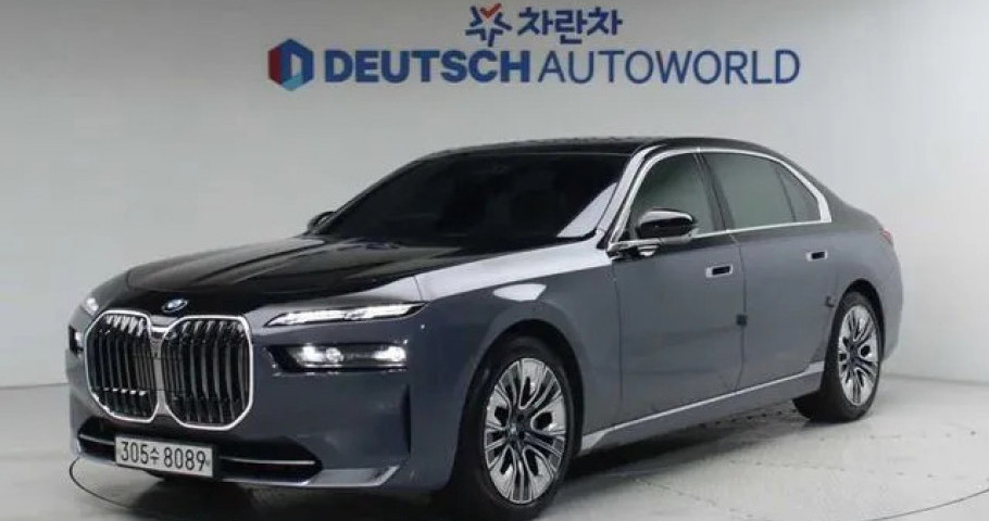 Bmw 7-Series 