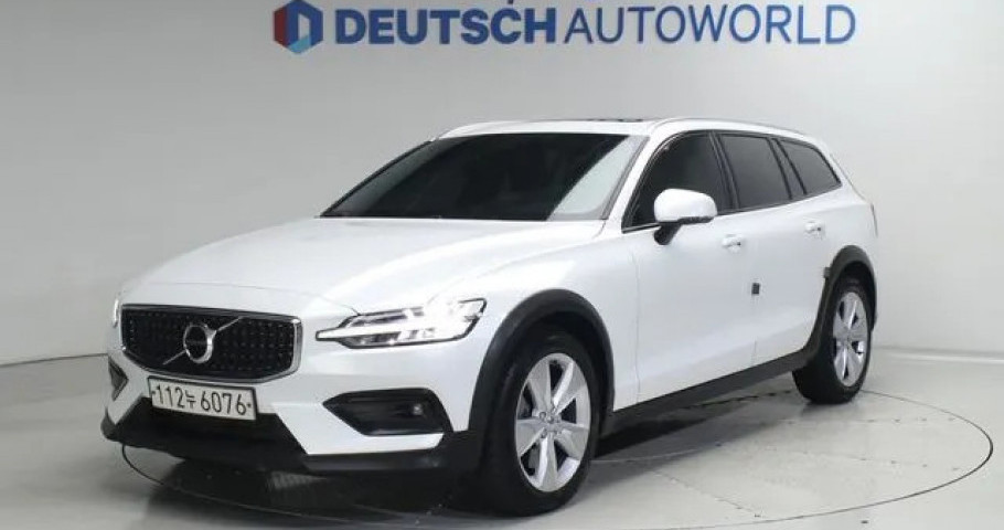Volvo V60 