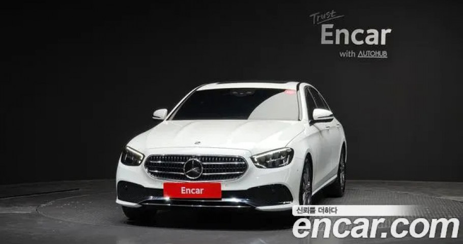 Mercedes-Benz E-Class 