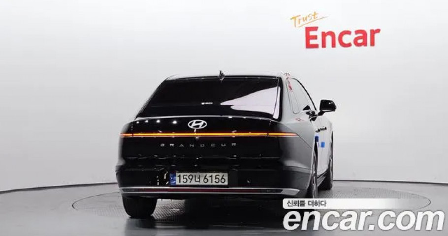 Hyundai Grandeur 