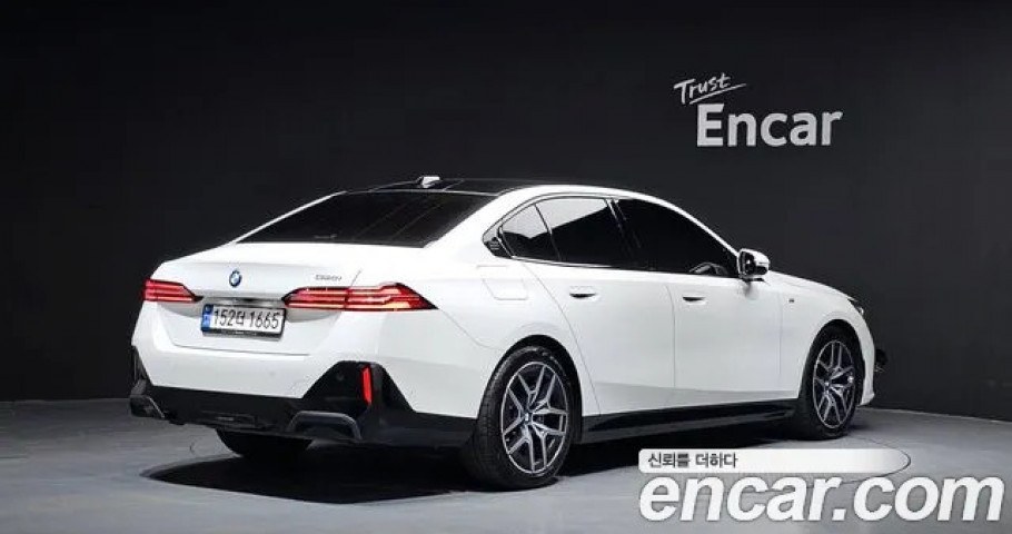 Bmw 5-Series 