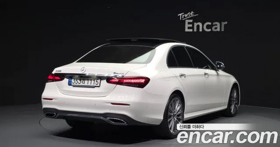 Mercedes-Benz E-Class 