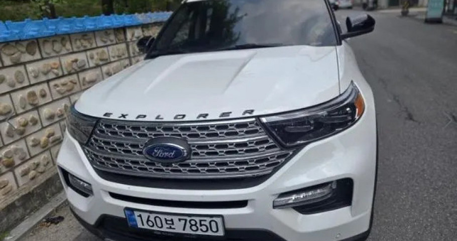 Ford Explorer 