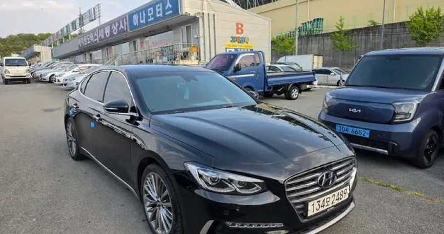 Hyundai Grandeur 