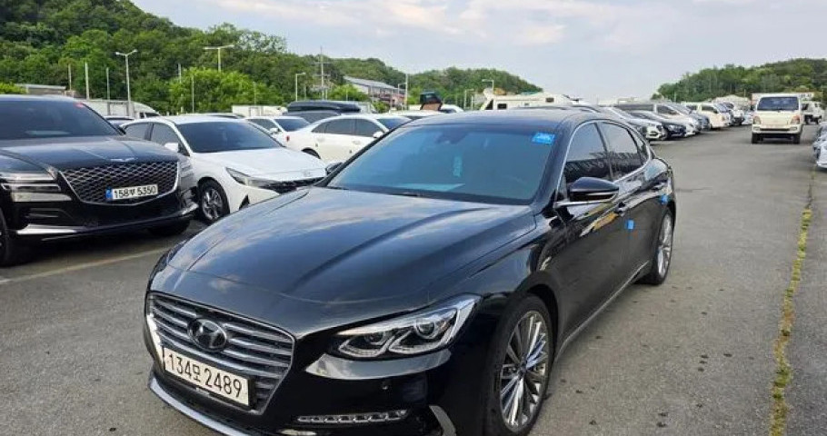 Hyundai Grandeur 