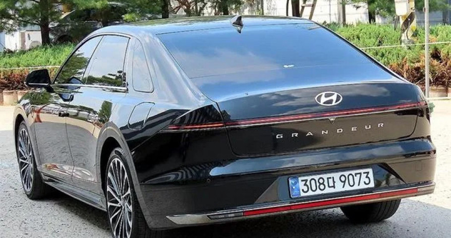 Hyundai Grandeur 