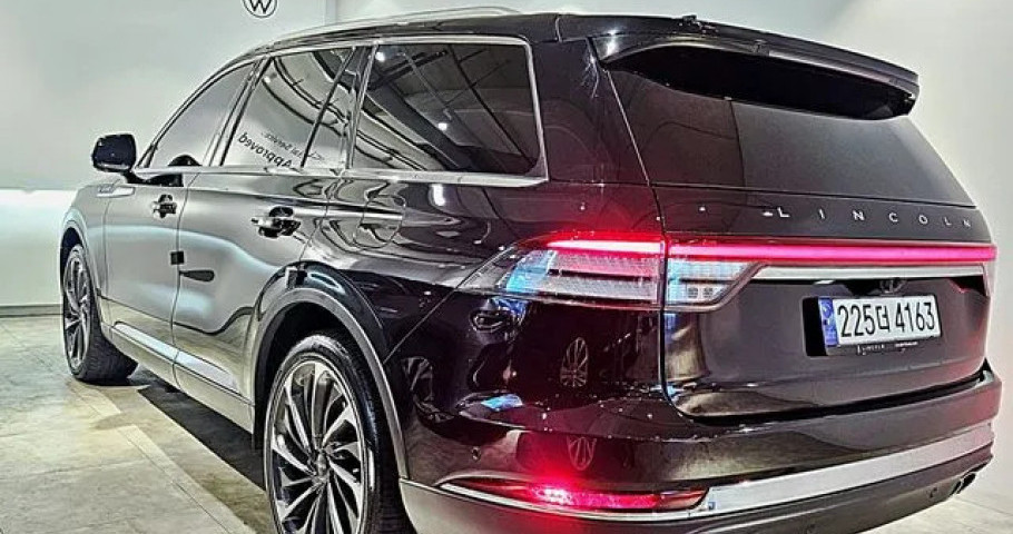 Lincoln Aviator 