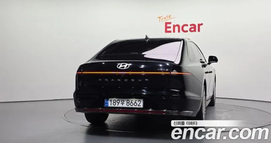 Hyundai Grandeur 