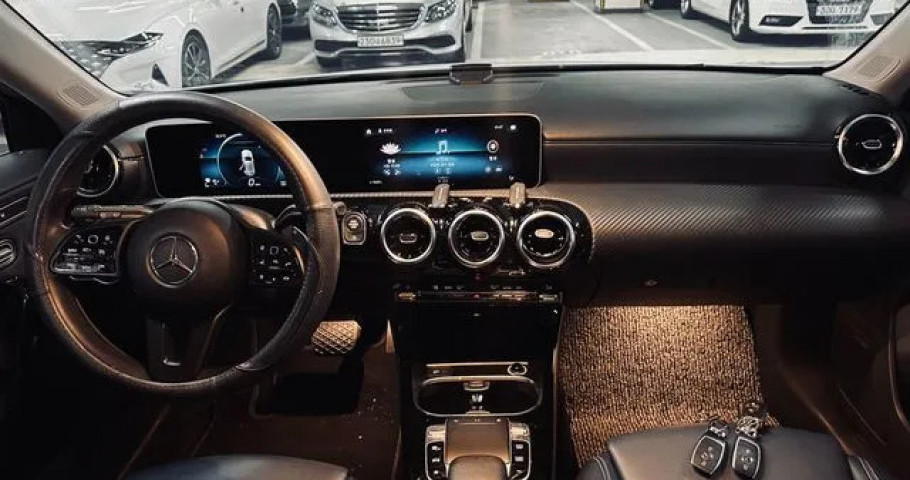 Mercedes-Benz A-Class 