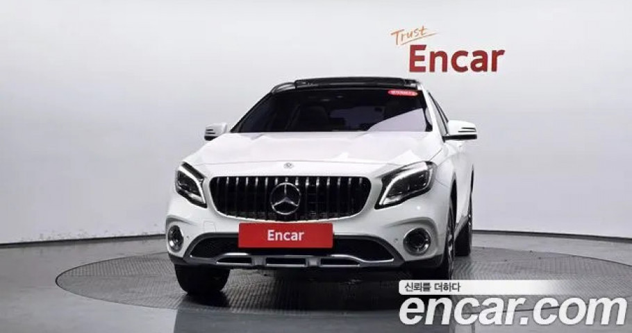 Mercedes-Benz Gla-Class 