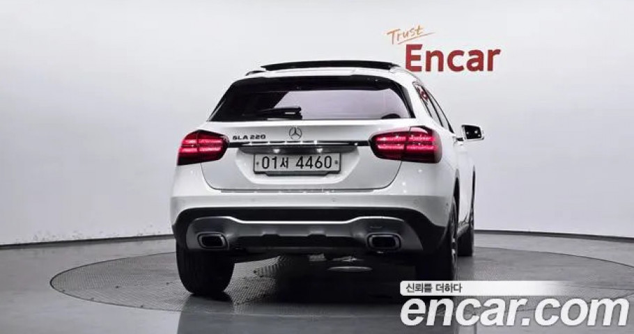Mercedes-Benz Gla-Class 