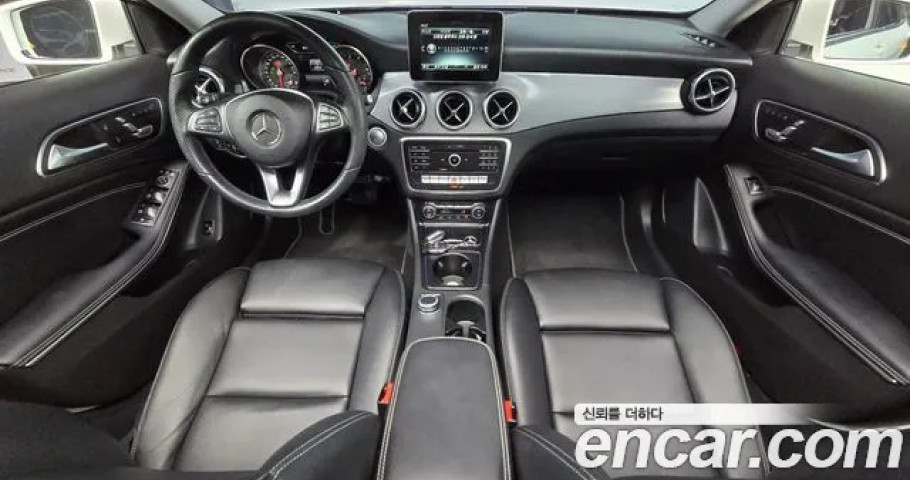 Mercedes-Benz Gla-Class 