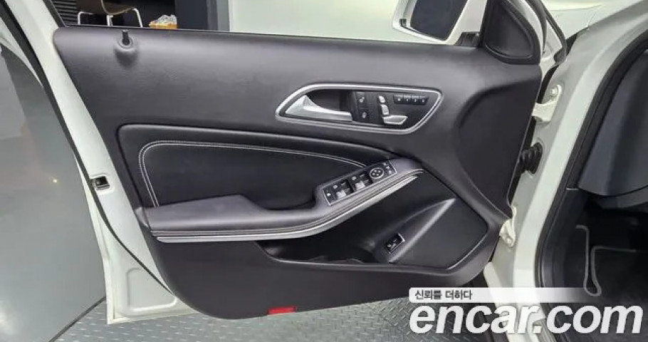 Mercedes-Benz Gla-Class 