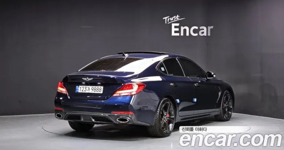 Genesis G70 