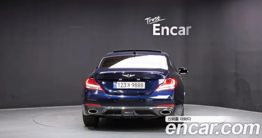 Genesis G70 