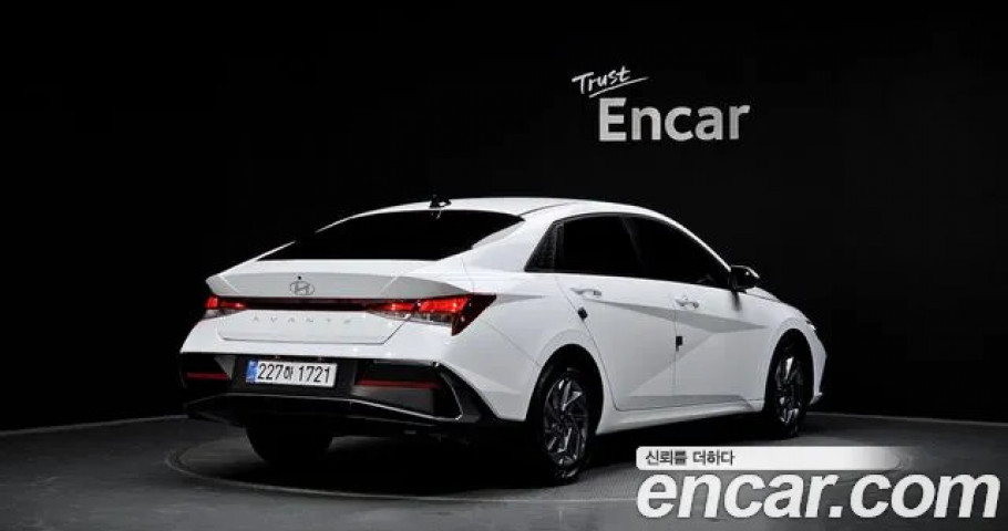 Hyundai Avante (Elantra) 