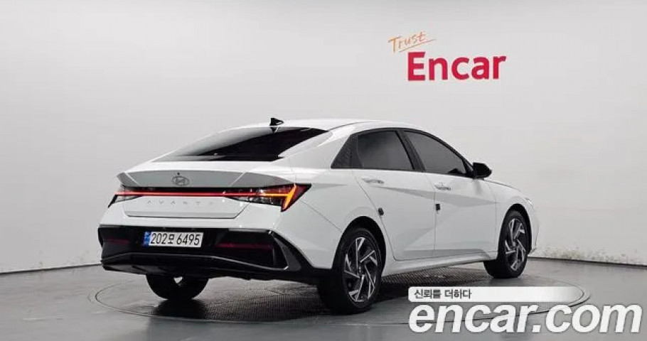 Hyundai Avante (Elantra) 