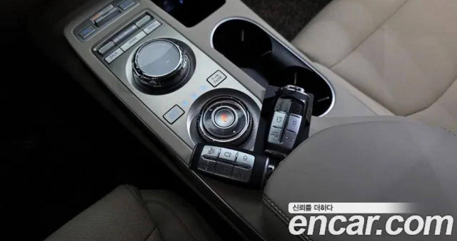 Genesis Gv70 
