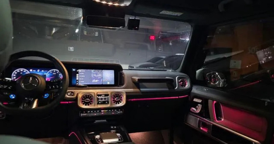 Mercedes-Benz G-Class 