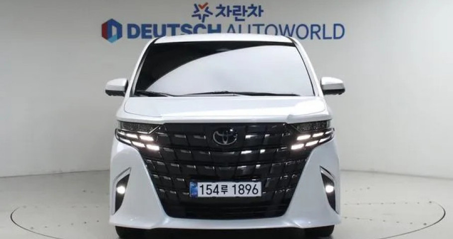 Toyota Alphard 