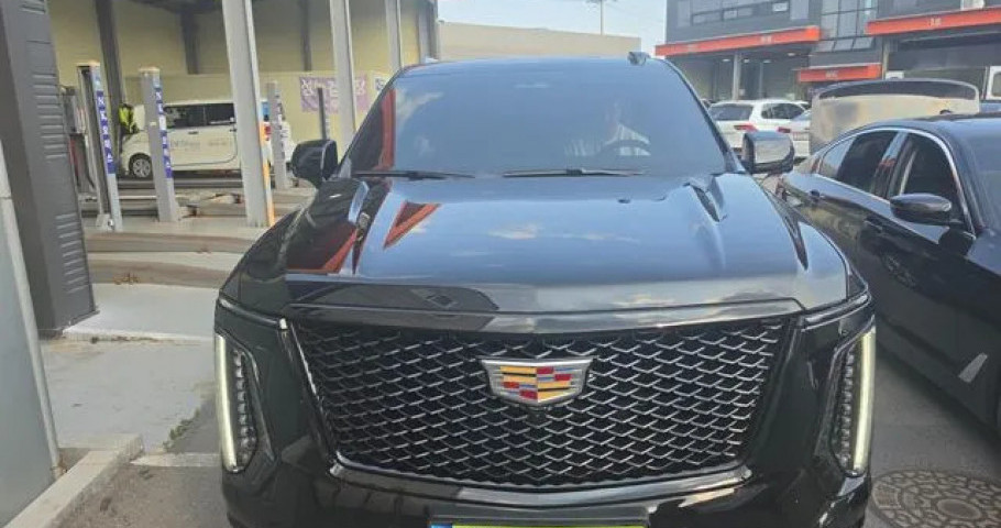 Cadillac Escalade 