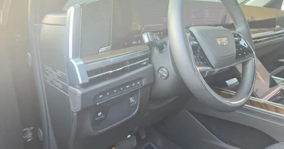 Cadillac Escalade 