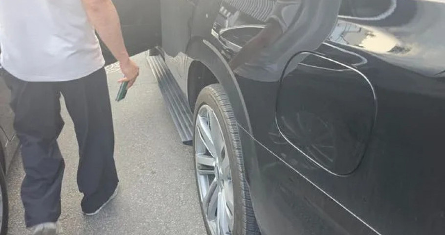 Cadillac Escalade 
