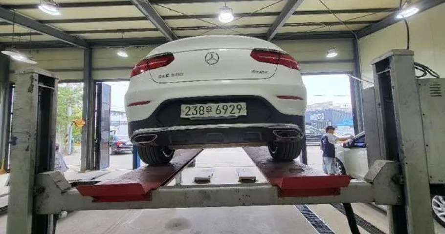 Mercedes-Benz Glc-Class 