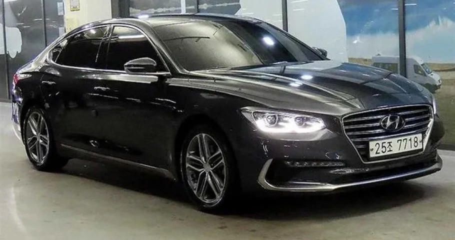 Hyundai Grandeur 