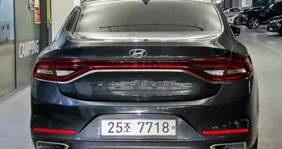 Hyundai Grandeur 
