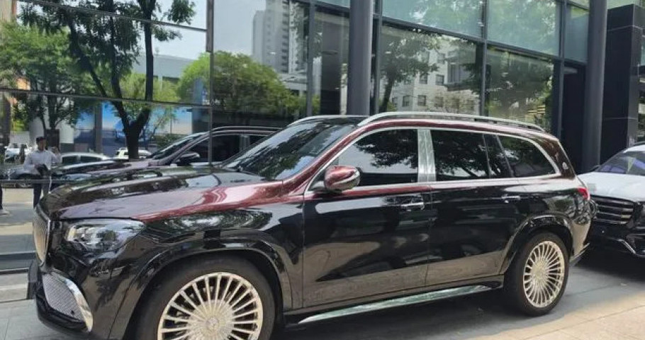 Mercedes-Benz Gls-Class 