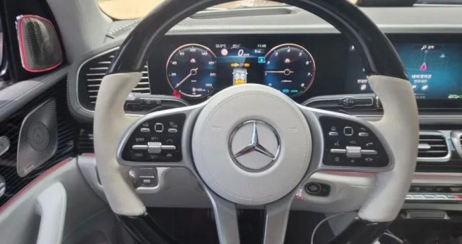 Mercedes-Benz Gls-Class 
