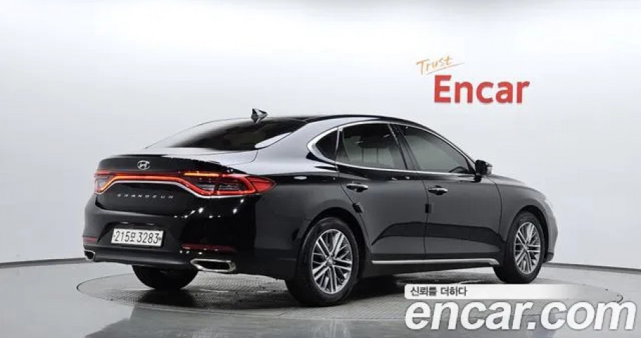 Hyundai Grandeur 