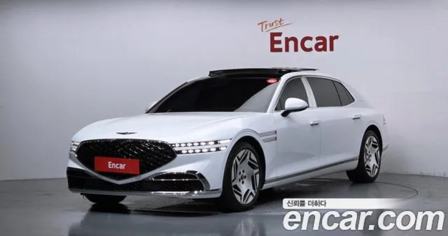 Genesis G90 