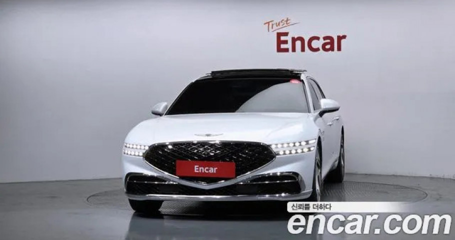 Genesis G90 