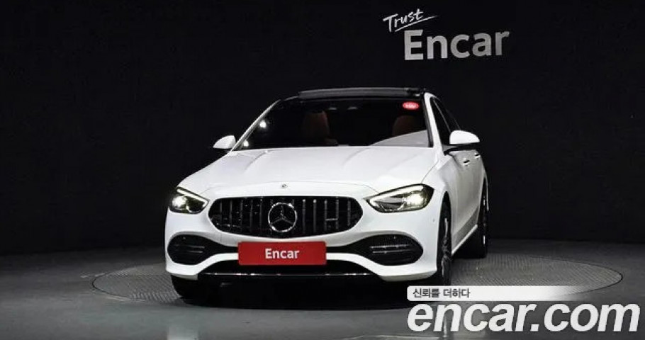 Mercedes-Benz C-Class 