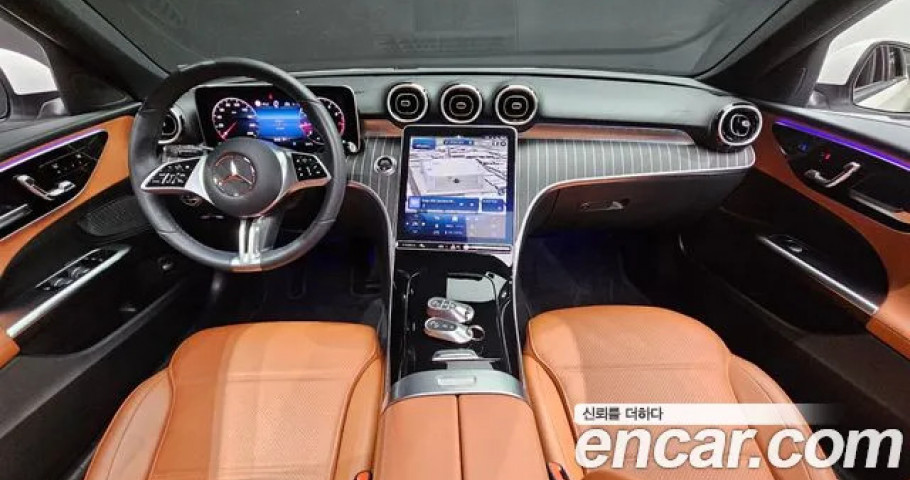Mercedes-Benz C-Class 