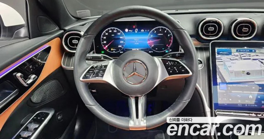 Mercedes-Benz C-Class 