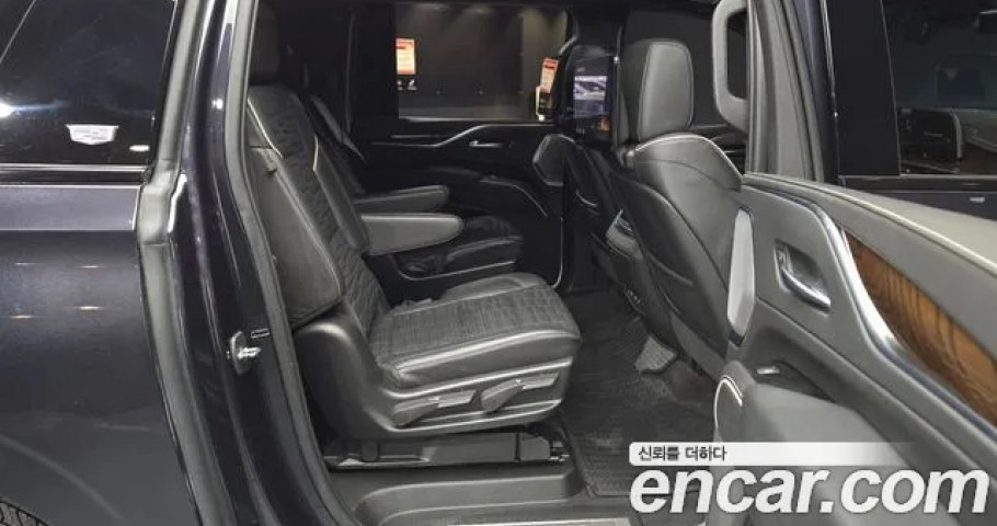 Cadillac Escalade 