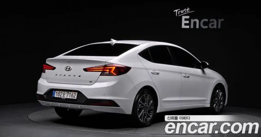 Hyundai Avante (Elantra) 