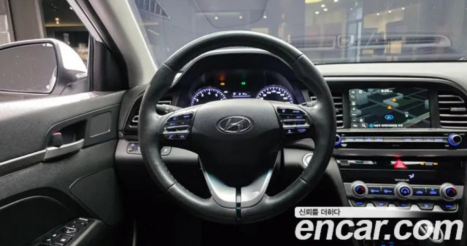 Hyundai Avante (Elantra) 